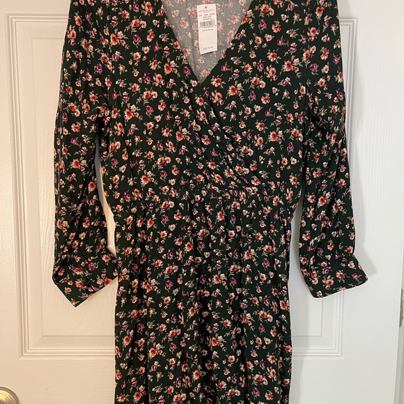 AEO Floral Wrap Dress - MP - Picture 1 of 6